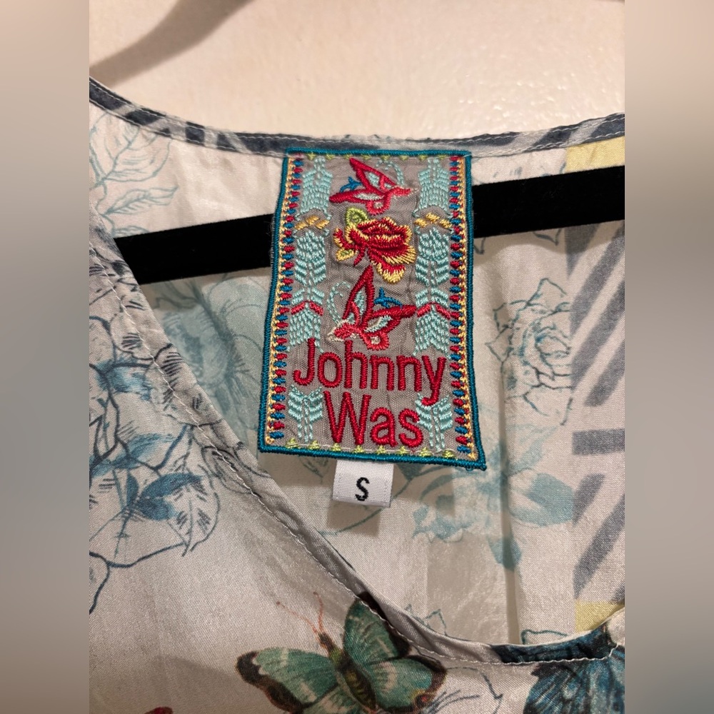 Johnny Was - Butterfly 100% Silk Tunic Size Small - Picture 3 of 4